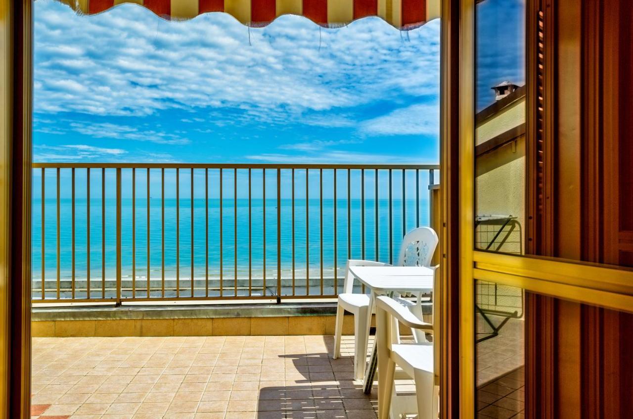 Hotel Miramare - Сильви-Марина Экстерьер фото